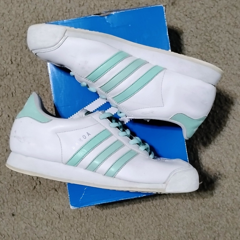 RARE Vintage Adidas Samoa White & Mint Green Sneakers Sz.8W (7M)